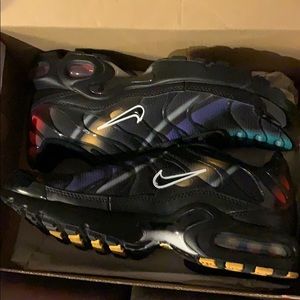 Youth Nike air max plus game GS like new condition